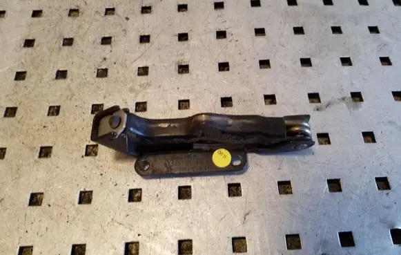 Volkswagen Transporter - Caravelle T5 Sliding door check strap stopper 7H0843414