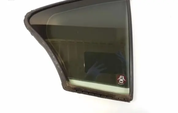 Infiniti Q50 Rear side window 822724GA0A