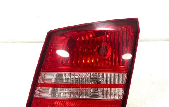 Dodge Journey Tailgate rear/tail lights 04806368AB 8L04BD3884