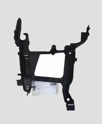 Mercedes-Benz A W176 Timing belt guard (cover) 135024340R