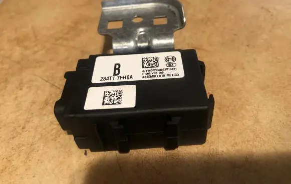 Nissan Qashqai Other devices 284T17FH0A