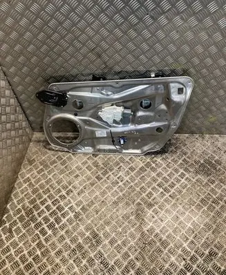 Mercedes-Benz E W212 Front door window regulator with motor 2127201679 A2127201679