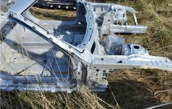 Mercedes-Benz SL R231 Front quarter panel 