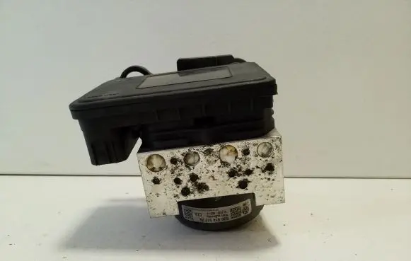 Volkswagen e-Golf ABS Pump 5Q0907379AK 5Q0614517AL 5Q0614235