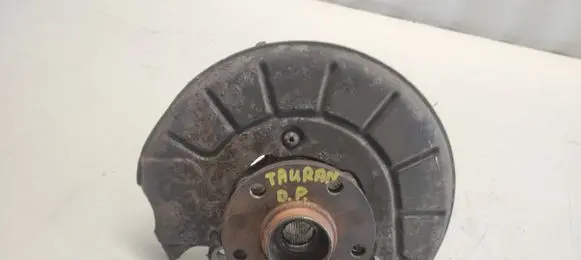 Volkswagen Touran I Front wheel hub