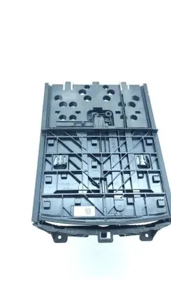 BMW 5 G30 G31 G38 Cup holder front 6801508