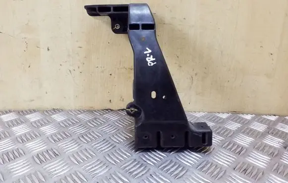 Hyundai i40 Radiator support slam panel bracket 641363Z000