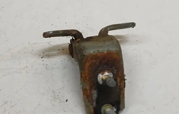 Honda Accord Rear door lower hinge