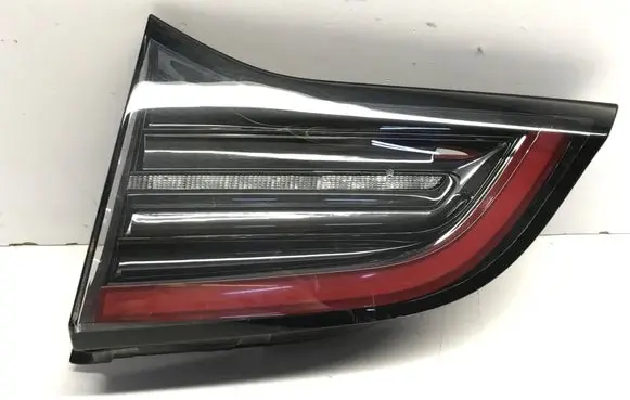 Tesla Model 3 Tailgate rear/tail lights 150208900B 2415400377307AA