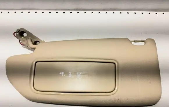 Volvo XC70 Sun visor