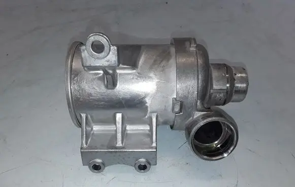 Volvo XC90 Water pump 31368715