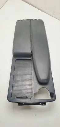 Mercedes-Benz E W212 Armrest 0005032510 A2046800639