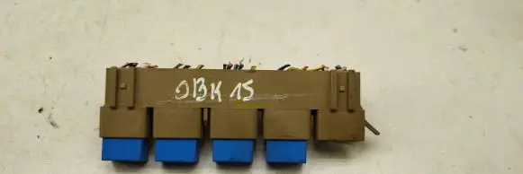 Subaru Outback (BS) Fuse module