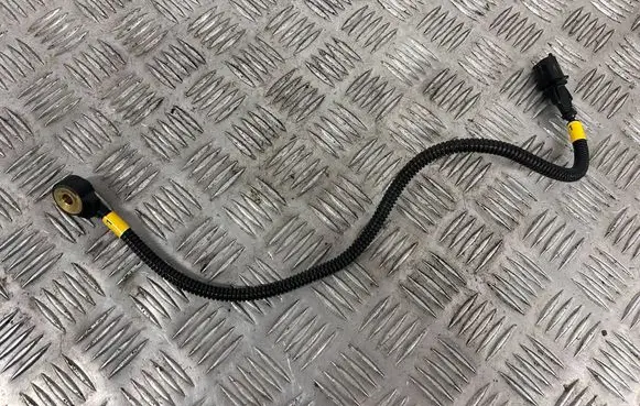 Maserati Ghibli Detonation knock sensor 0261231212