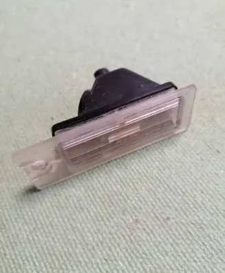 Volvo V70 Number plate light 9187153