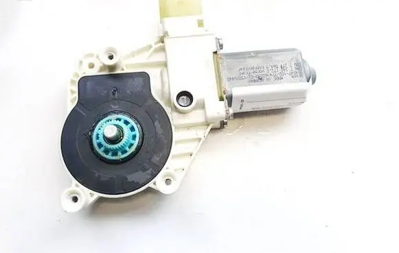 BMW 5 F10 F11 Front door window regulator motor 914547102
