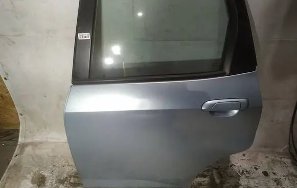 Rear door