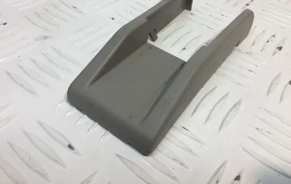 Mercedes-Benz R W251 Rear seat rail trim cover A2519290043