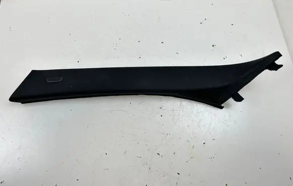 BMW M5 (A) pillar trim 9116347