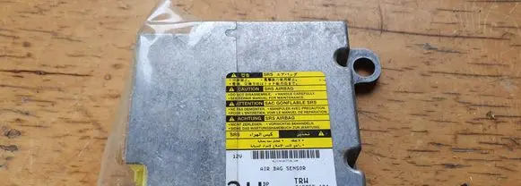 Toyota Avensis T250 Airbag control unit/module 215955104 8917005190