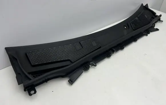 Mercedes-Benz CLA C118 X118 Wiper trim SULIK1