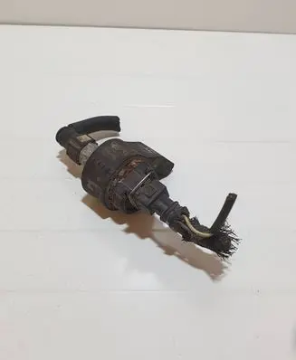Volvo V70 Turbo solenoid valve 221008500400