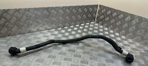Tesla Model 3 Engine coolant pipe/hose 107758900E