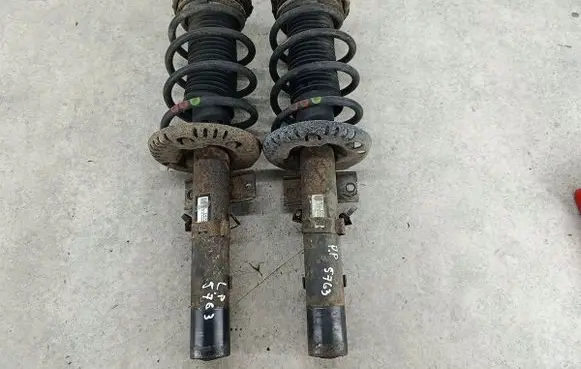 Volkswagen Polo IV 9N3 Front shock absorber/damper 6Q0413031CD26J6K3