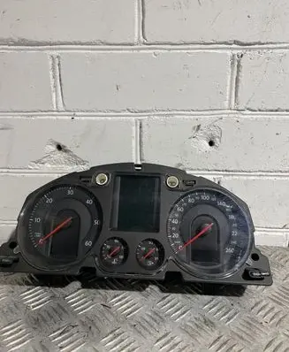 Volkswagen PASSAT B6 Speedometer (instrument cluster) 3C0920871 55630 A2C53144889