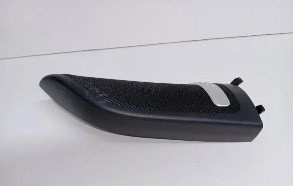 Mercedes-Benz B W246 W242 Front door high frequency speaker A2467200211 A2467200411 A2467200611