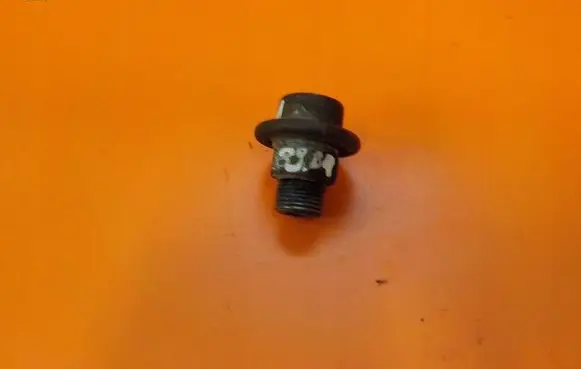 KIA Magentis Fuel pressure regulator 