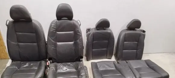 Seat set