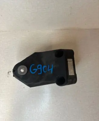 Mercedes-Benz E W213 Engine mounting bracket A6542232200
