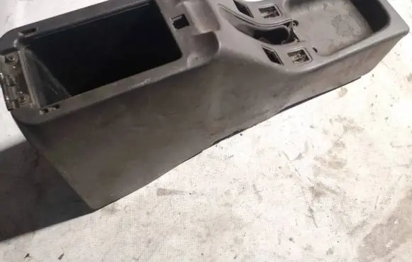 Mitsubishi Pajero Sport I Other interior part mr240703