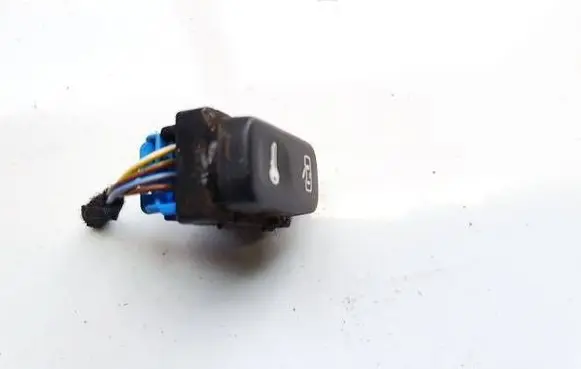 Skoda Octavia Mk2 (1Z) Central locking switch button