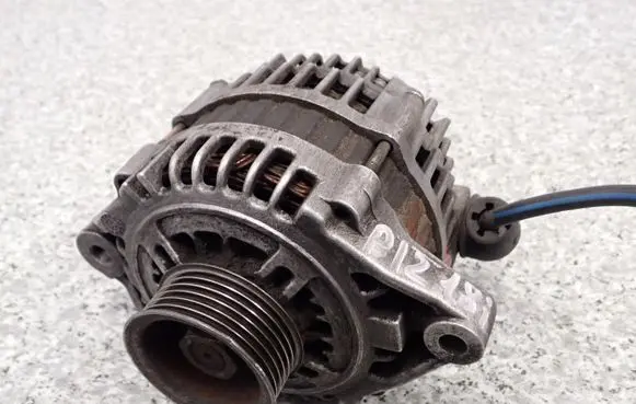 Nissan Primera Generator/alternator 23100BU010