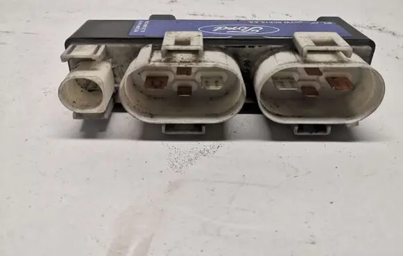 Ford Galaxy Coolant fan relay 7M0000317D
