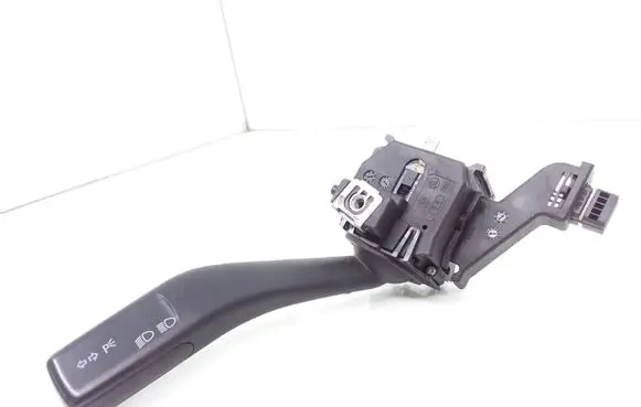 Volkswagen Golf V Indicator stalk 1K0953513