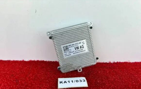Volkswagen Golf VIII LED ballast control module 992941572AE