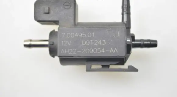 Jaguar XJ X351 Turbo solenoid valve AH22209054AA