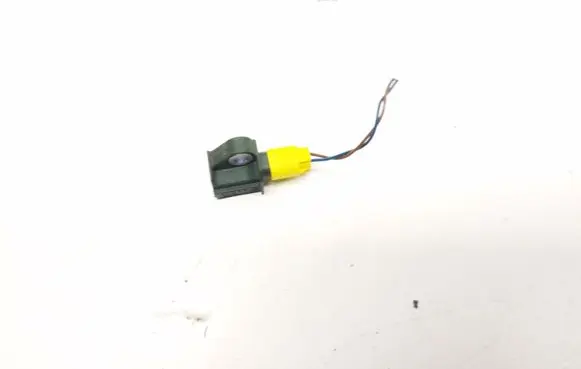 Mercedes-Benz E W212 Airbag deployment crash/impact sensor A1729056000