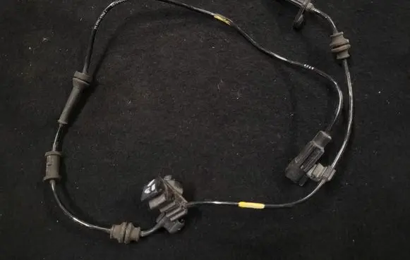 Jeep Cherokee ABS rear brake sensor 68291949AA