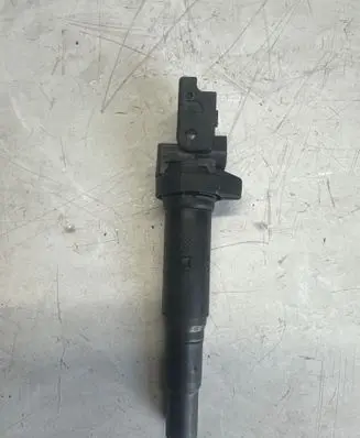 High voltage ignition coil