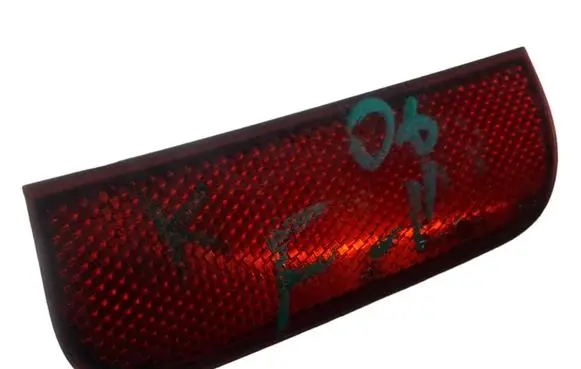 Ford Focus Rear tail light reflector 2N11515C0A C8L6C