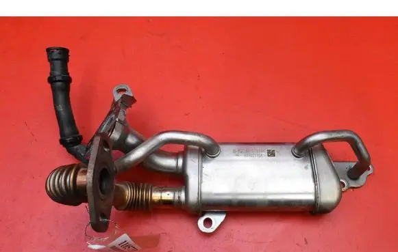Renault Clio I EGR valve cooler 147357324R