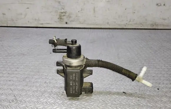 Audi A3 S3 8L Turbo solenoid valve 1H0906627