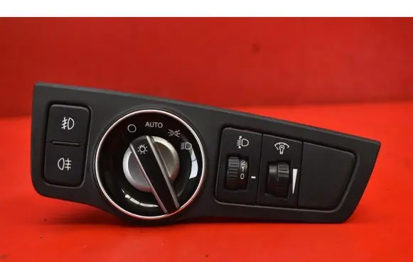 Hyundai i40 Light switch 933003Z100