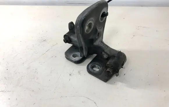 Land Rover Range Rover Sport L320 Front door upper hinge BDB780042 BDB780062