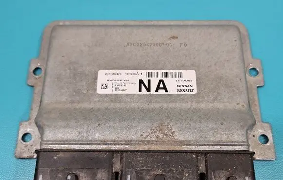 Dacia Sandero III Engine control unit/module ECU 237106048S IMPRK1444171