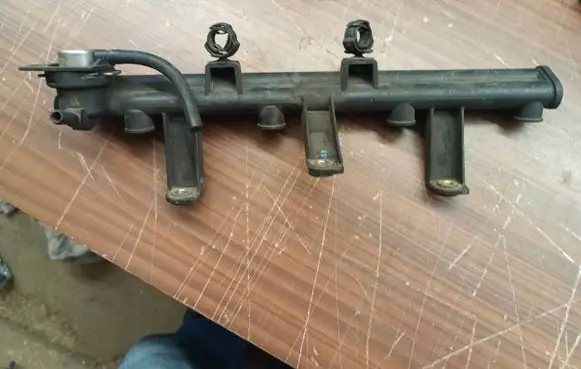 Fuel main line pipe